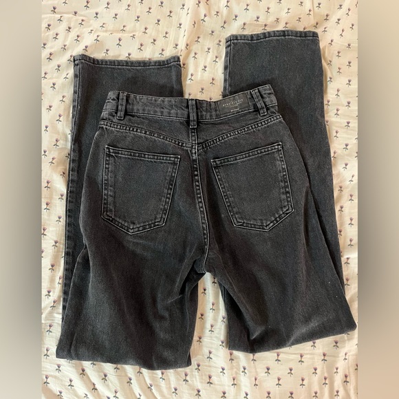 Stradivarius black denim pants. Lightly warn in great condition - Picture 3 of 4